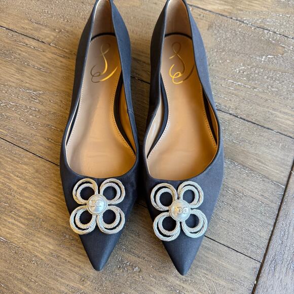 Sam Edelman Women's Size 6.5 Wanda Tour Embellished Pointed Toe Flats Pearls - Picture 1 of 14